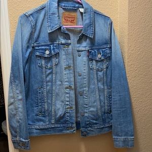 Levi’s denim jacket